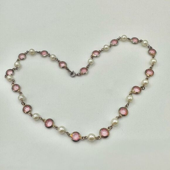 Pink and faux pearl long beaded necklace - Picture 4 of 7